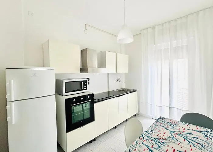 Maredena - Comodo Al Centro E Al Mare - Immobil Relax Appartamento